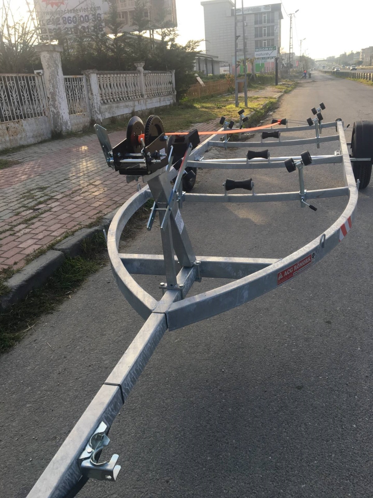 6 MT HAFİF TİP RÖMORK
